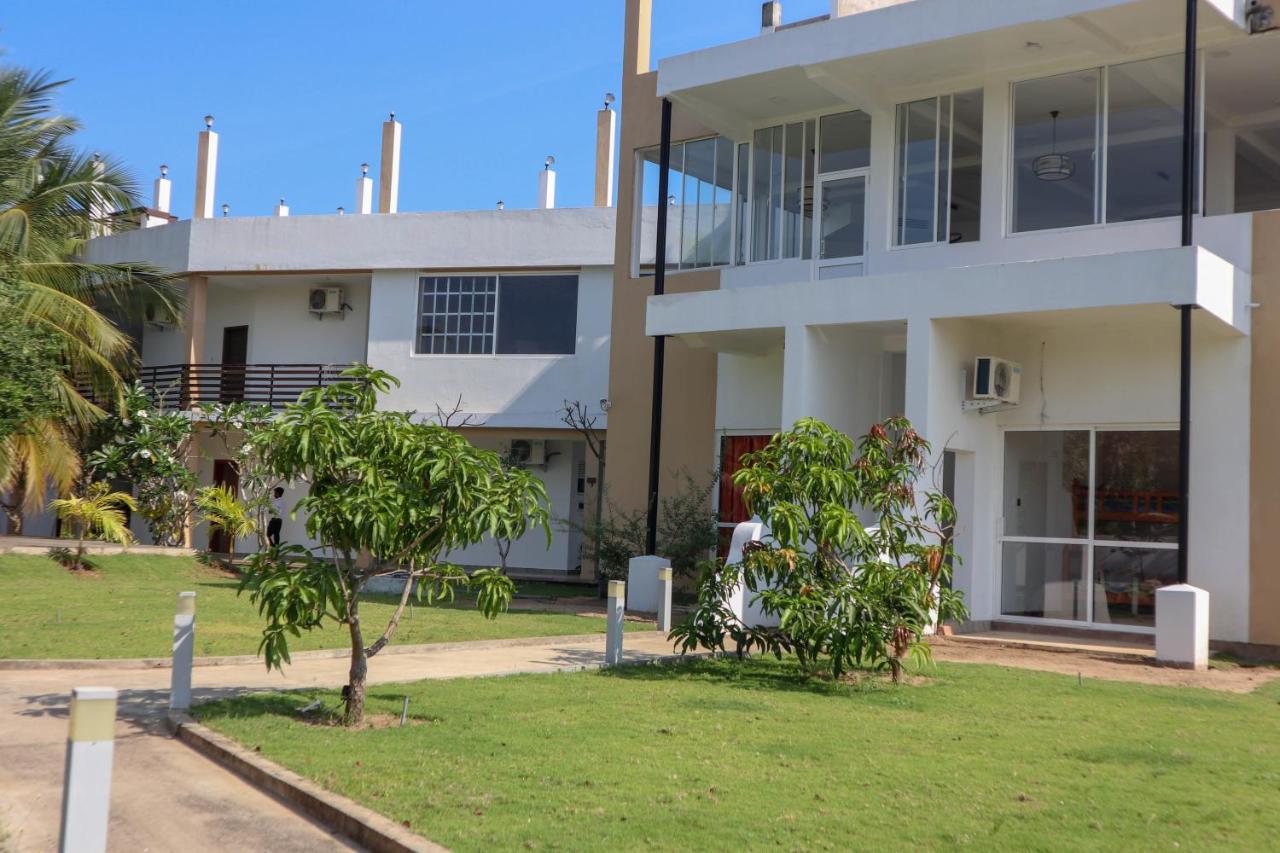 Reddalf'S Holiday Resorts Arugam Bay Exterior foto